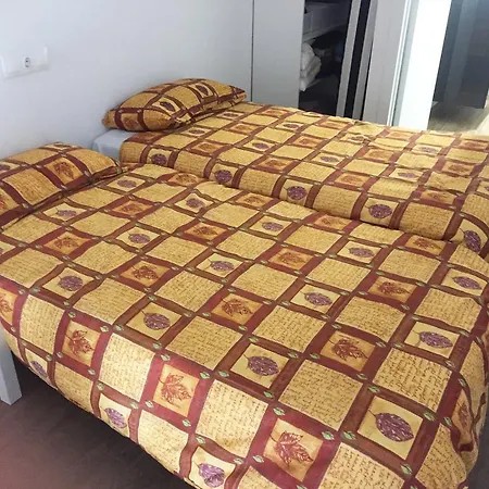 America Asn Apartment